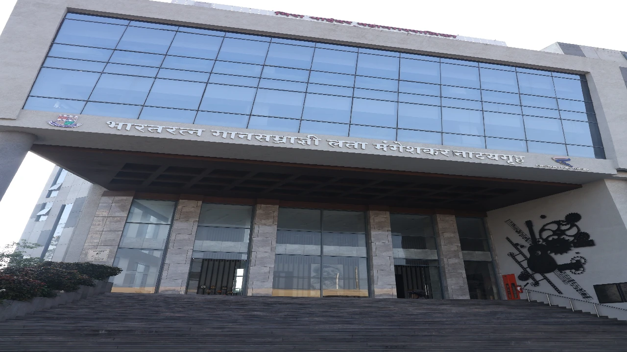 Bharat Ratna Gaansamragyi Lata Mangeshkar Natya Gruha Auditorium