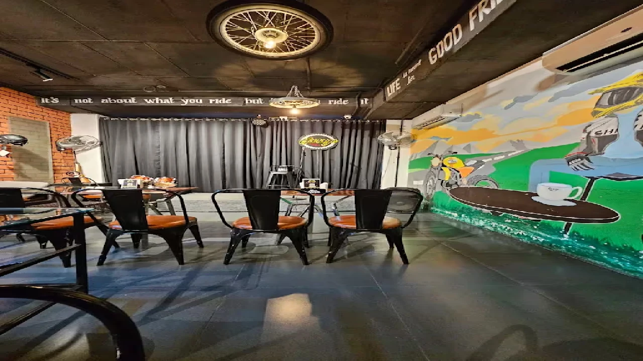 Garage Moto Cafe