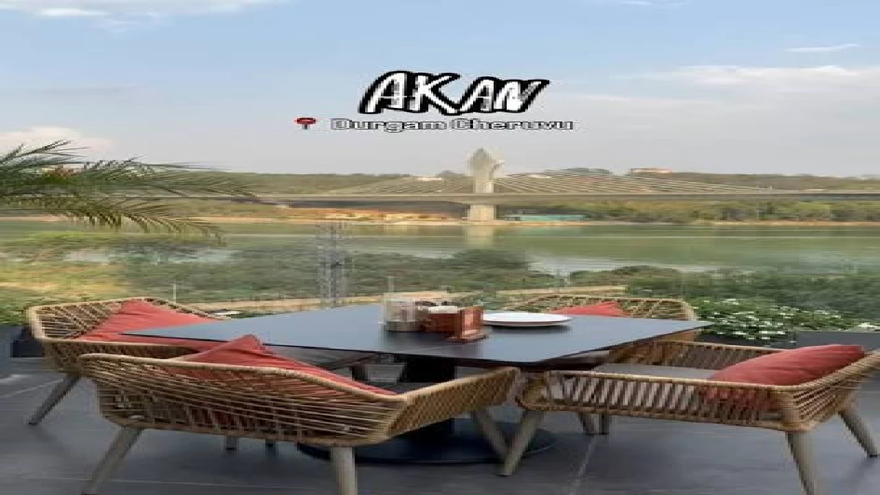 Akan