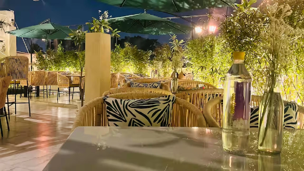 ShellBeacon Cafe: New Delhi