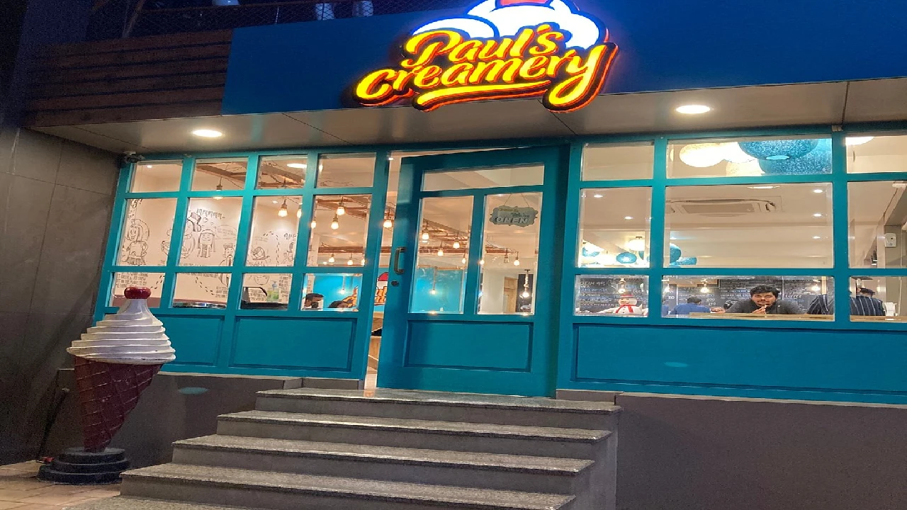 Paul`s Cafe