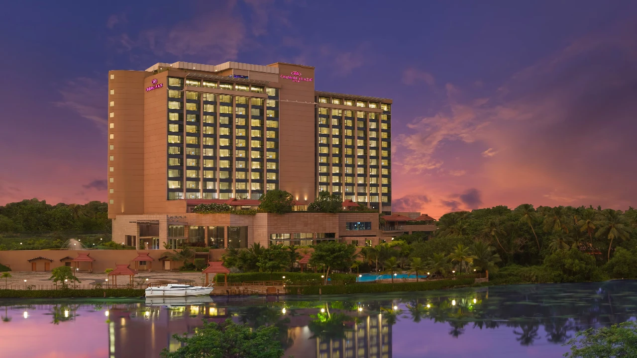 Crowne Plaza