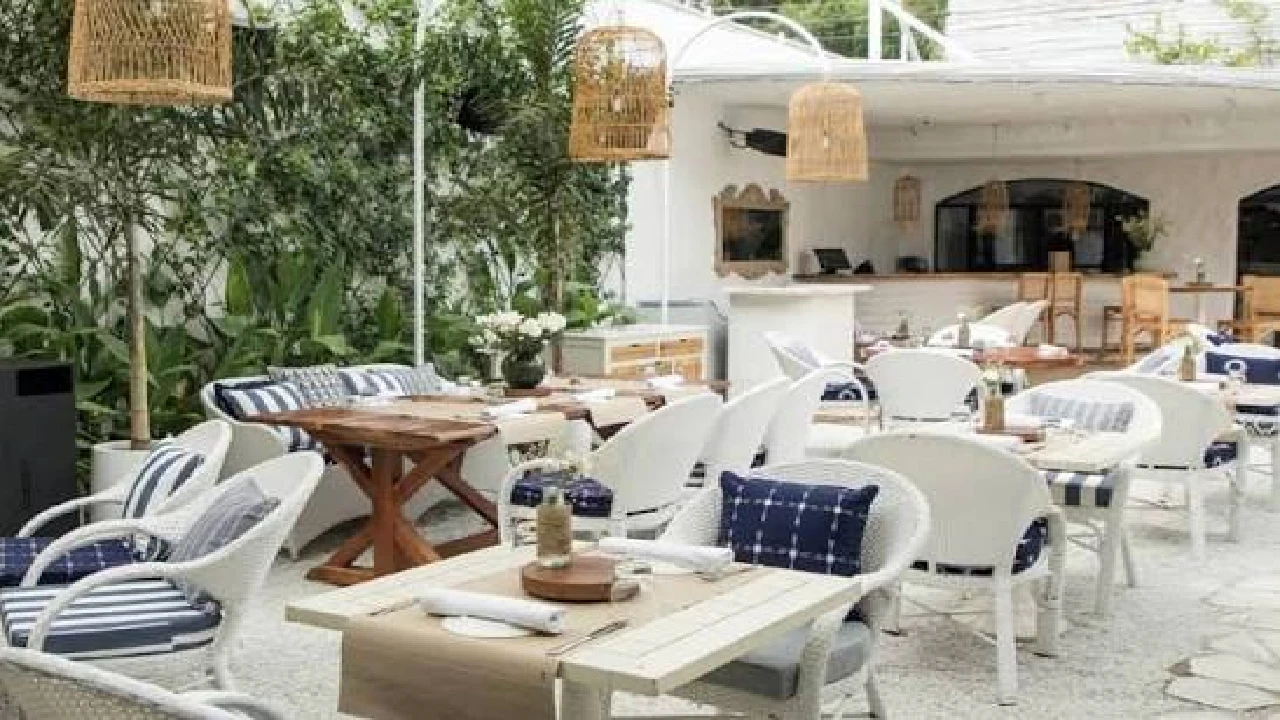 Olive Cafe and Bar: Chandigarh
